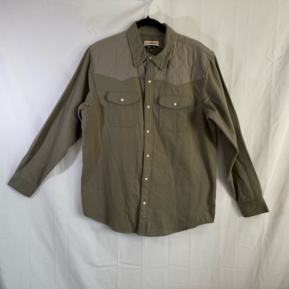 Magellan Outdoors‎ Classic Fit Pecos Ridge Flannel Size Mens Medium Quilted Yoke